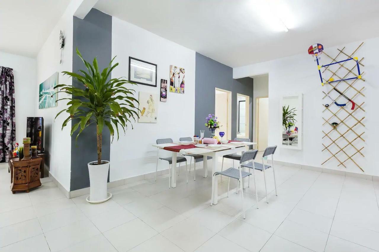 Homestay@AEON Desa Tebrau Johor Bahru Luaran gambar